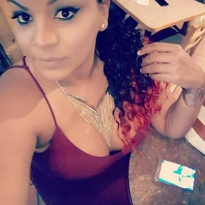 Meet your Posher, Summer